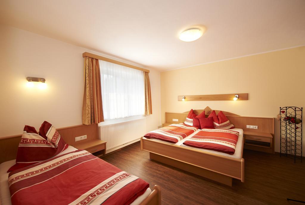 Appartements Bergblick Flachau Szoba fotó